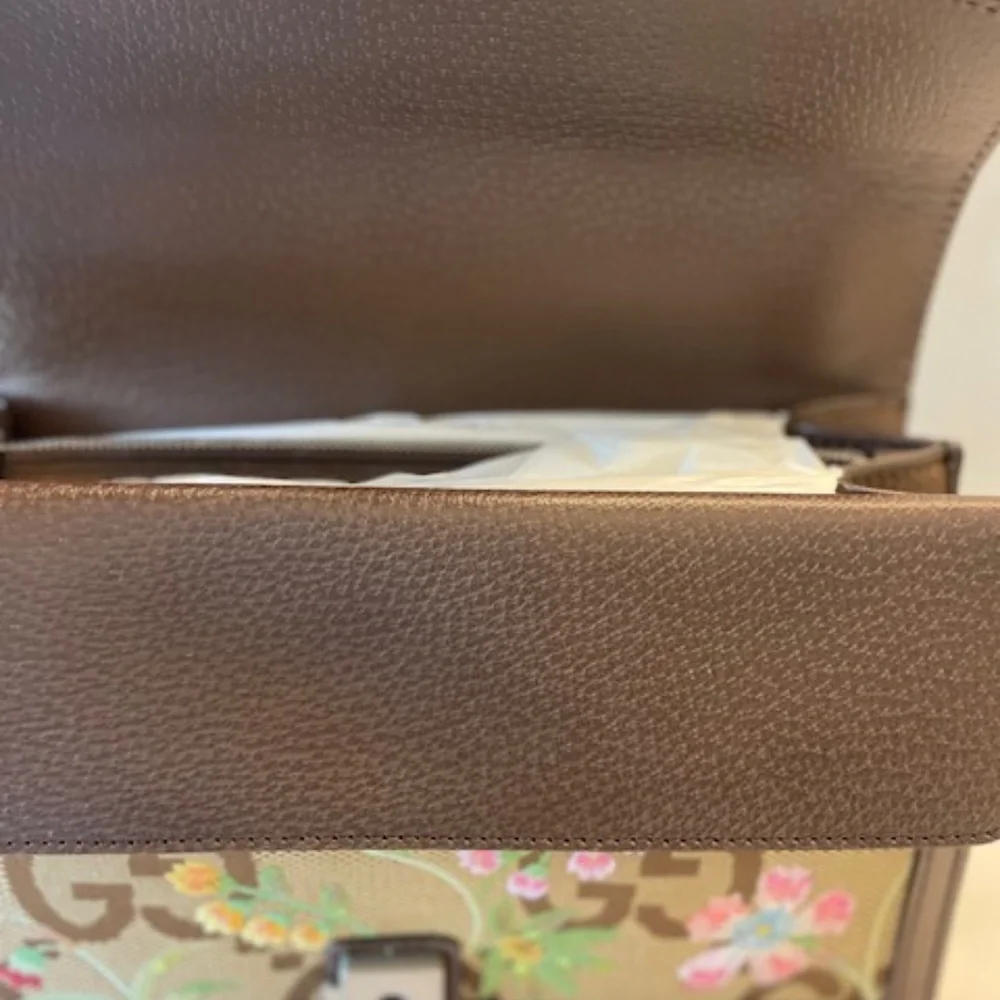 Gucci Small Dionysus Jumbo GG Shoulder Bag - Picture 5 of 7